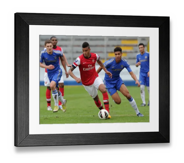 Framed Print : Arsenal's Martin Angha Outruns Chelsea's Ruben Cheek in NextGen Series Semi-Final Showdown
