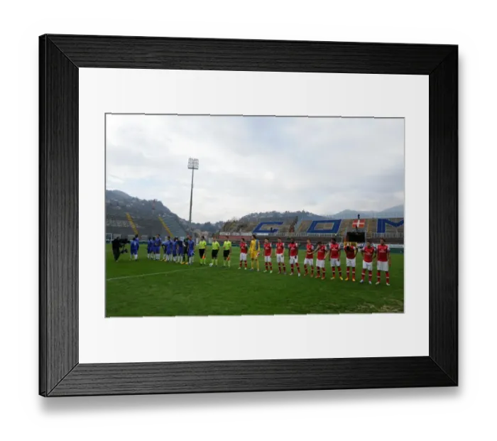 Framed Print : Arsenal vs. Chelsea: NextGen Series Semi-Final Showdown in Como