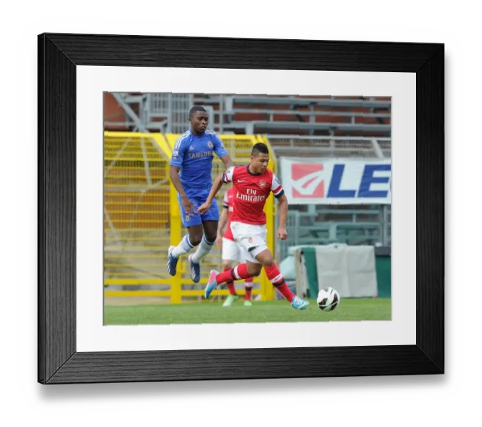 Framed Print : Serge Gnabry vs. Kevin Wright: Arsenal U19 vs. Chelsea U19 - NextGen Series Semi-Final Showdown
