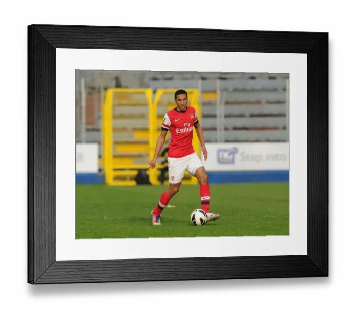 Framed Print : Isaac Hayden in Action: Arsenal vs. Chelsea, NextGen Series 1 / 2 Final at Stadio Como (2013)