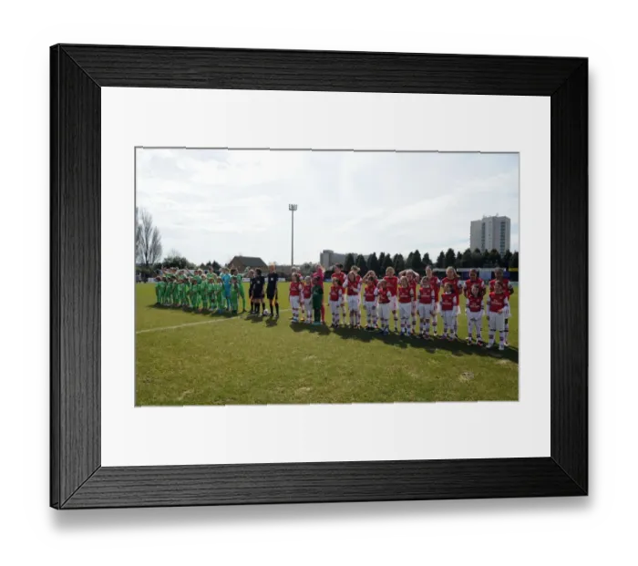 Framed Print : Arsenal Ladies FC v VfL Wolfsburg - UEFA Womens Champions League: Semi Final First Leg