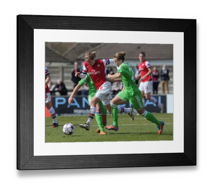 Framed Print : Ellen White Outruns Josephine Henning: Arsenal Ladies vs. VfL Wolfsburg in UEFA Women's Champions League Semi-Final