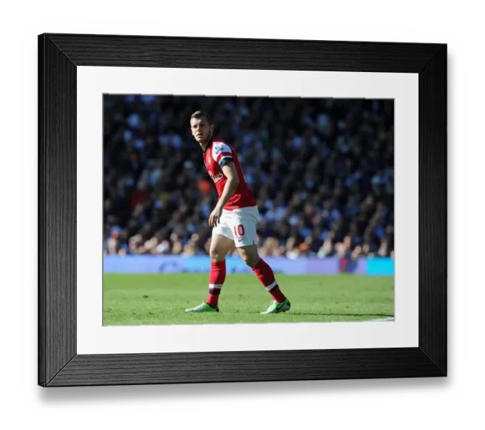 Framed Print : Jack Wilshere in Action: Fulham vs. Arsenal, Premier League 2012-13 Framed Print : Jack Wilshere in Action: Fulham vs. Arsenal, Premier League 2012-13