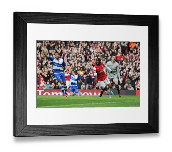 Framed Print : Gervinho's Goal: Arsenal vs. Reading, Premier League 2012-13