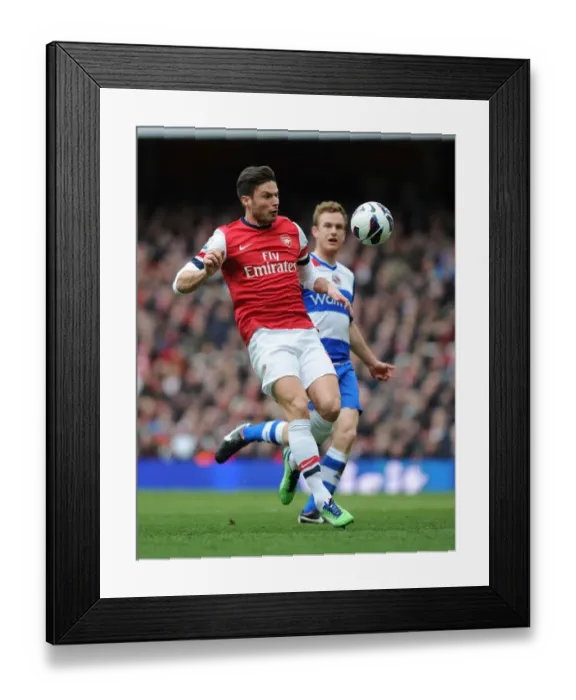Framed Print : Olivier Giroud in Action: Arsenal vs. Reading, Premier League 2012-13