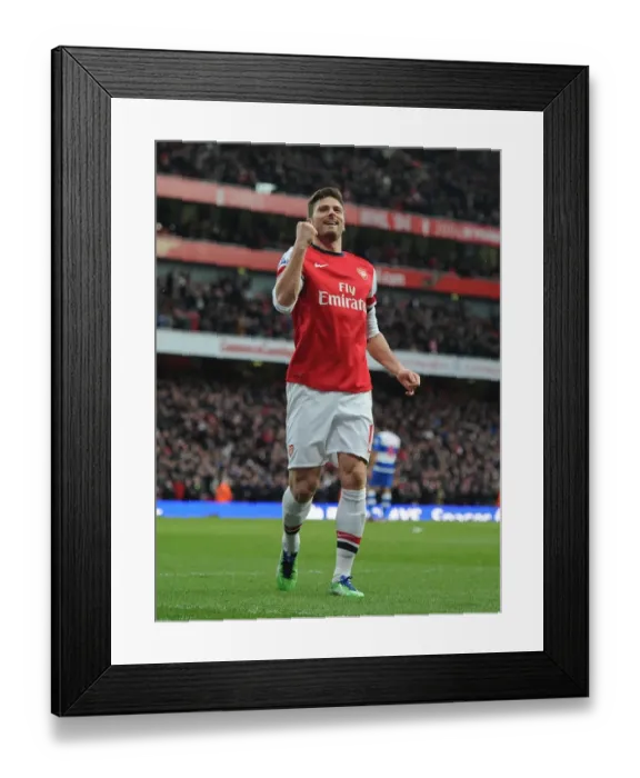 Framed Print : Olivier Giroud's Hat-Trick: Arsenal's Triumph Over Reading in the 2012-13 Premier League