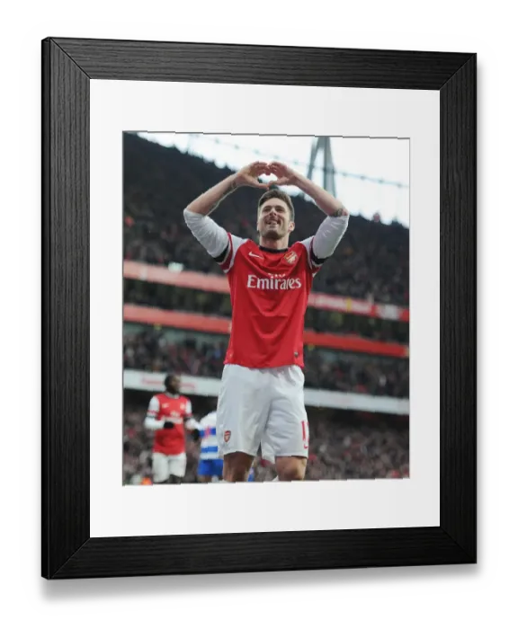 Framed Print : Olivier Giroud's Hat-Trick: Arsenal's Triumph Over Reading in the 2012-13 Premier League