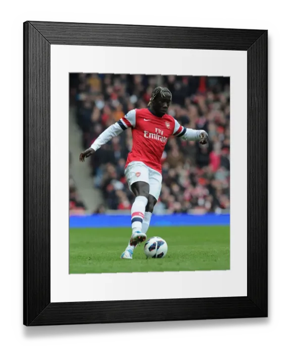 Framed Print : Bacary Sagna in Action: Arsenal vs. Reading, Premier League 2012-13 Framed Print : Bacary Sagna in Action: Arsenal vs. Reading, Premier League 2012-13