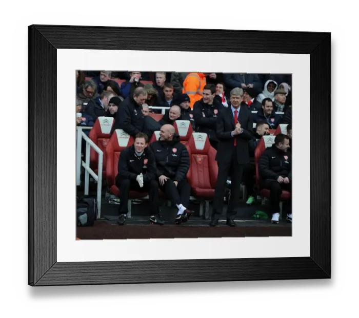 Framed Print : Arsene Wenger and His Team: Unified Focus at Arsenal's Pre-Match Huddle vs. Reading (2012-13) Framed Print : Arsene Wenger and His Team: Unified Focus at Arsenal's Pre-Match Huddle vs. Reading (2012-13)