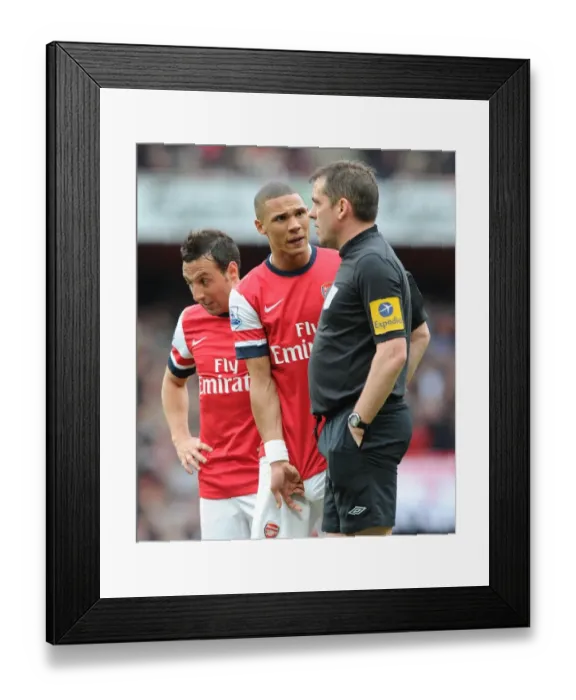 Framed Print : Arsenal vs Manchester United: Kieran Gibbs Confronts Referee Phil Dowd