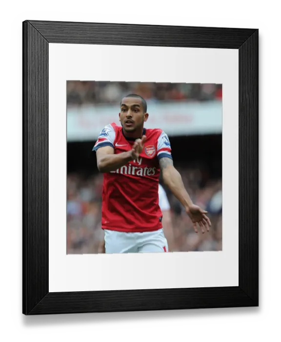 Framed Print : Theo Walcott in Action: Arsenal vs Manchester United, Premier League 2012-13