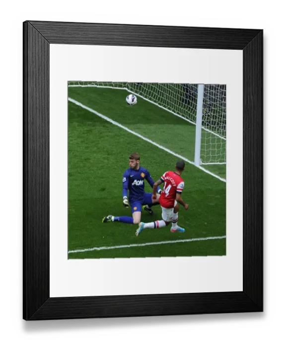 Framed Print : Theo Walcott's Stunning Goal: Arsenal vs Manchester United, 2012-13 - Beating David De Gea at Emirates Stadium