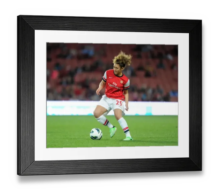 Framed Print : Jade Bailey in Action: Arsenal vs Liverpool (FA WSL, 2013)