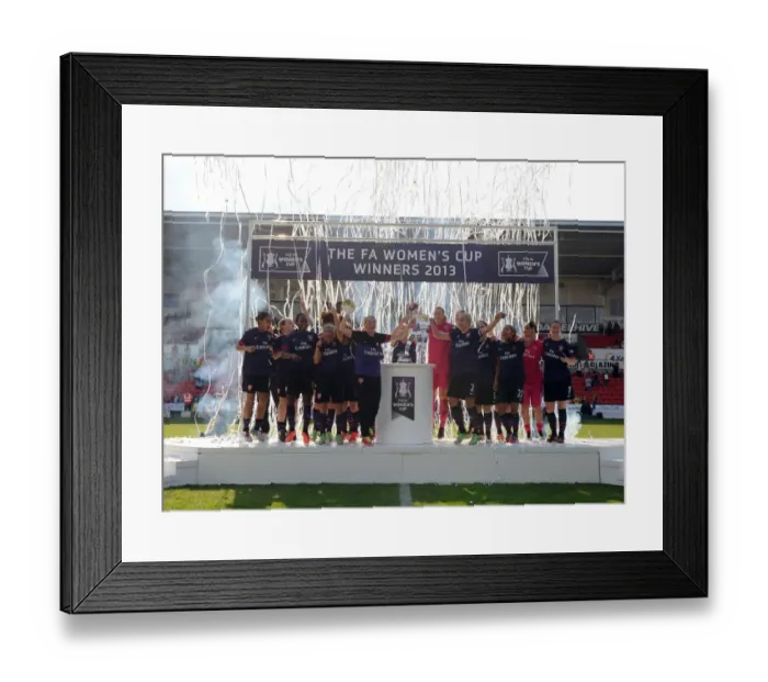 Framed Print : Arsenal Ladies Lift FA Womens Cup after Victory over Bristol Academy Framed Print : Arsenal Ladies Lift FA Womens Cup after Victory over Bristol Academy