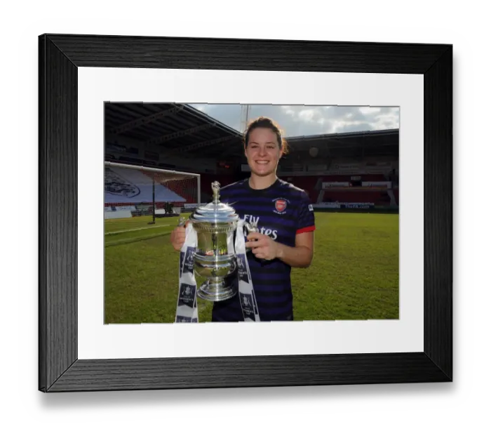 Framed Print : Jennifer Beattie (Arsenal) with the FA Cup Trophy. Arsenal Ladies 3: 0 Bristol Academy