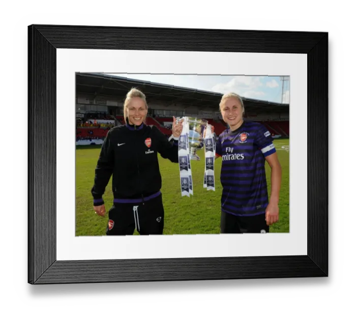 Framed Print : Arsenal Ladies Celebrate FA Cup Victory: Shelley Kerr and Steph Houghton with the Trophy Framed Print : Arsenal Ladies Celebrate FA Cup Victory: Shelley Kerr and Steph Houghton with the Trophy