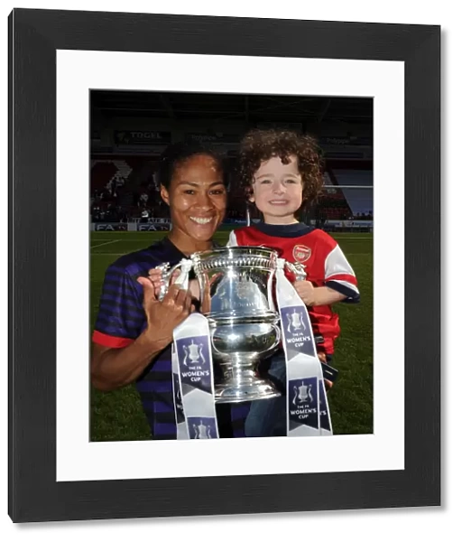 Rachel Yankey with FA Cup: Arsenal Ladies Triumph over Bristol Academy (2013)