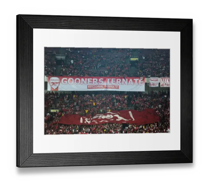 Framed Print : Arsenal Fans vs Indonesia Dream Team: A Jakarta Showdown (2013-14)