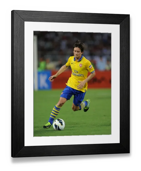 Framed Print : Tomas Rosicky in Action: Vietnam vs. Arsenal (2013-14)