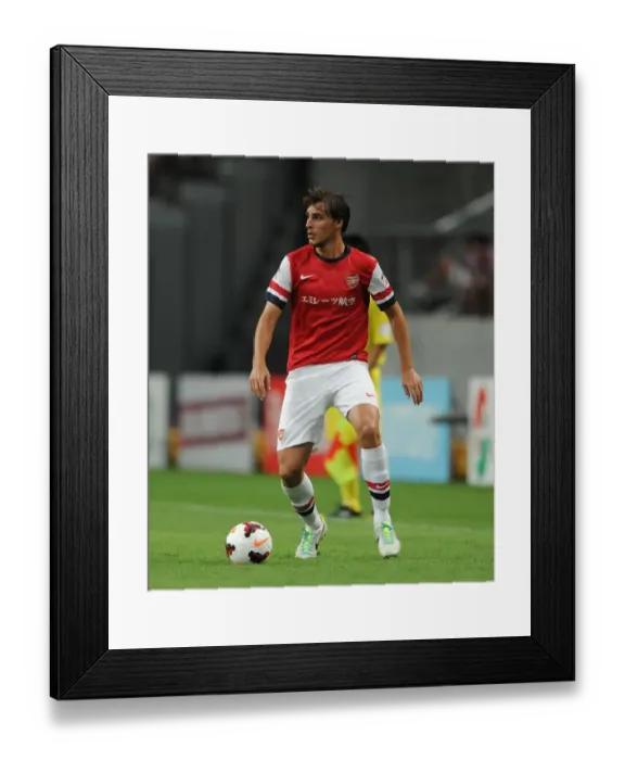 Framed Print : Ignasi Miquel in Action: Arsenal vs Nagoya Grampus, 2013 (Japan) Framed Print : Ignasi Miquel in Action: Arsenal vs Nagoya Grampus, 2013 (Japan)