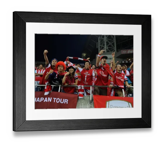 Framed Print : Arsenal Fans in Japan: Urawa Red Diamonds vs. Arsenal (2013) Framed Print : Arsenal Fans in Japan: Urawa Red Diamonds vs. Arsenal (2013)