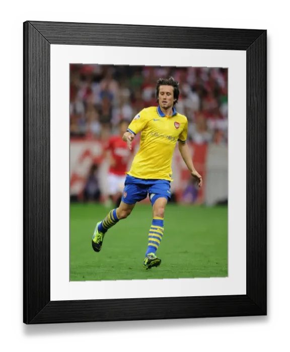 Framed Print : Tomas Rosicky in Action: Arsenal vs Urawa Red Diamonds, Japan 2013