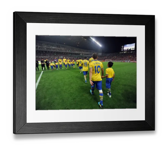 Framed Print : Jack Wilshere Pre-Season Training with Arsenal at Urawa Red Diamonds, Japan (2013)