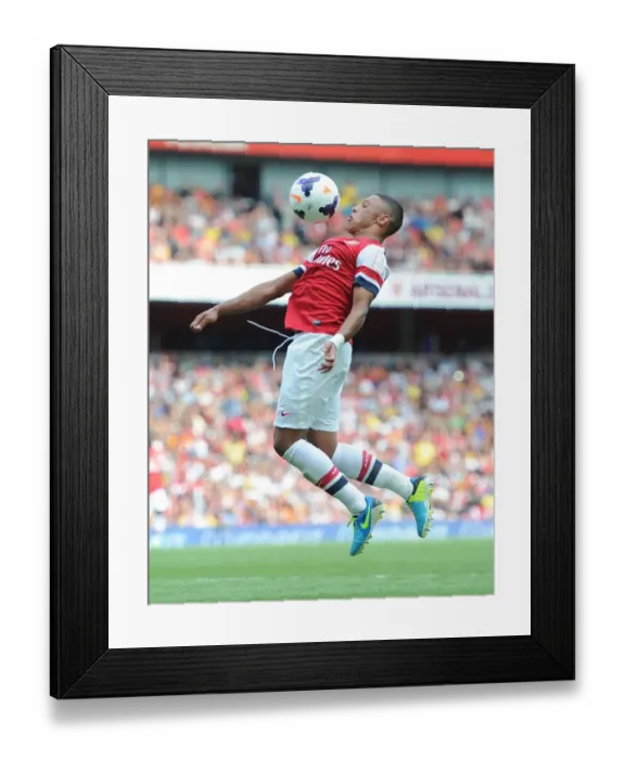 Framed Print : Alex Oxlade-Chamberlain: In Action for Arsenal vs Galatasaray, Emirates Cup 2013