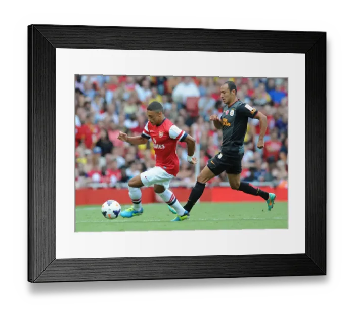 Framed Print : Alex Oxlade-Chamberlain vs. Umut Bulut: Galatasaray's Upset over Arsenal (1:2)