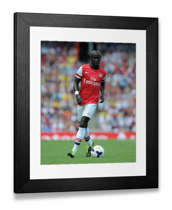 Framed Print : Bacary Sagna (Arsenal). Arsenal 1: 2 Galatasaray. Emirates Cup Day Two. Emirates Stadium, 4 / 8 / 13 Framed Print : Bacary Sagna (Arsenal). Arsenal 1: 2 Galatasaray. Emirates Cup Day Two. Emirates Stadium, 4 / 8 / 13