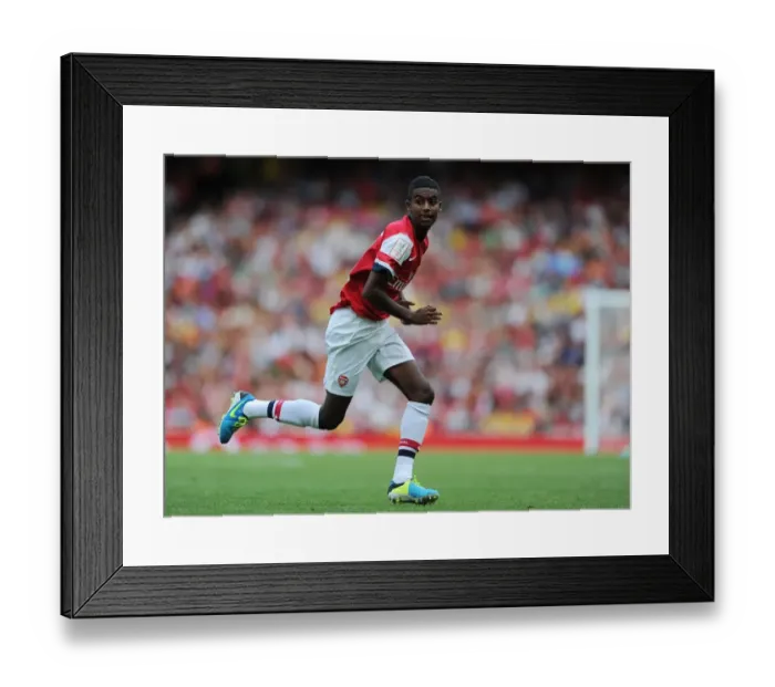 Framed Print : Arsenal's Gideon Zelalem in Action against Galatasaray - Emirates Cup 2013 Framed Print : Arsenal's Gideon Zelalem in Action against Galatasaray - Emirates Cup 2013