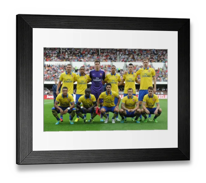 Framed Print : Arsenal vs Manchester City: Pre-Season Showdown at Olympic Stadium, Helsinki (2013)