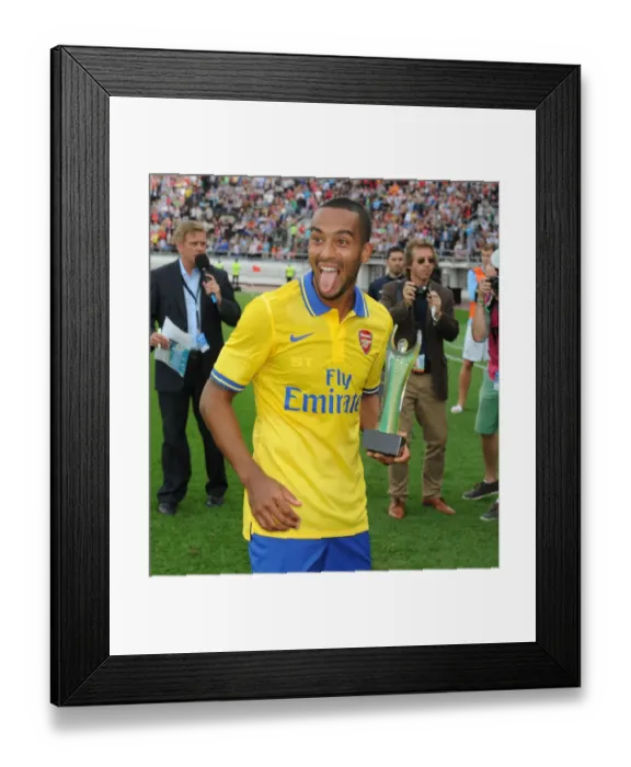 Framed Print : Theo Walcott Named Man of the Match as Arsenal Top Manchester City in Pre-Season Friendly Framed Print : Theo Walcott Named Man of the Match as Arsenal Top Manchester City in Pre-Season Friendly