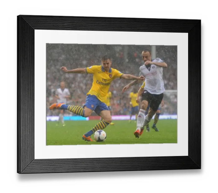 Framed Print : Fulham vs Arsenal: Battle for Premier League Supremacy - Jenkinson vs Berbatov Clash (2013-14)