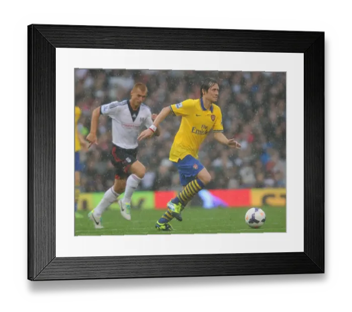 Framed Print : Arsenal's Rosicky in Action against Fulham (2013-14 Premier League)