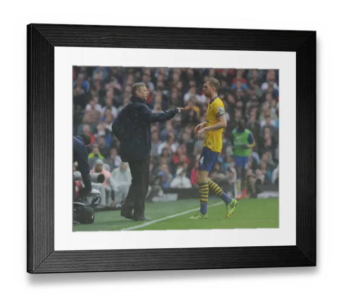 Framed Print : Arsene Wenger Consults Per Mertesacker During Fulham vs. Arsenal, 2013-14 Premier League Framed Print : Arsene Wenger Consults Per Mertesacker During Fulham vs. Arsenal, 2013-14 Premier League