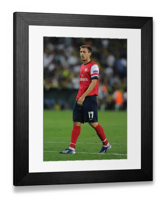 Framed Print : Nacho Monreal in Action: Arsenal vs. Fenerbahce, UEFA Champions League Play-offs (2013) Framed Print : Nacho Monreal in Action: Arsenal vs. Fenerbahce, UEFA Champions League Play-offs (2013)