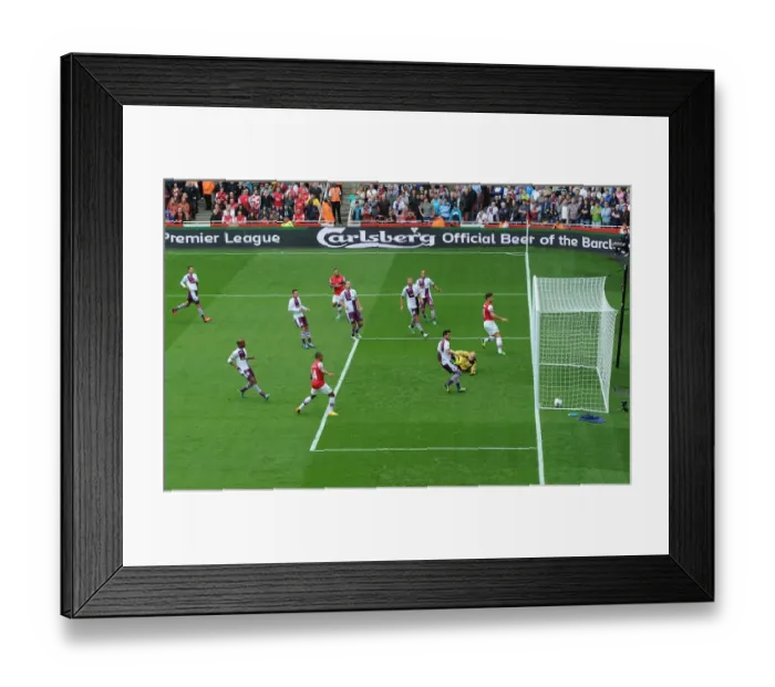 Framed Print : Olivier Giroud Scores the Winning Goal Past Brad Guzan: Arsenal vs. Aston Villa, Premier League 2013-14