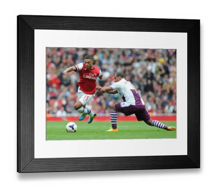 Framed Print : Alex Oxlade-Chamberlain Outsmarts Gabriel Agbonlahor: Arsenal vs Aston Villa, 2013 - A Masterclass in Dribbling Framed Print : Alex Oxlade-Chamberlain Outsmarts Gabriel Agbonlahor: Arsenal vs Aston Villa, 2013 - A Masterclass in Dribbling