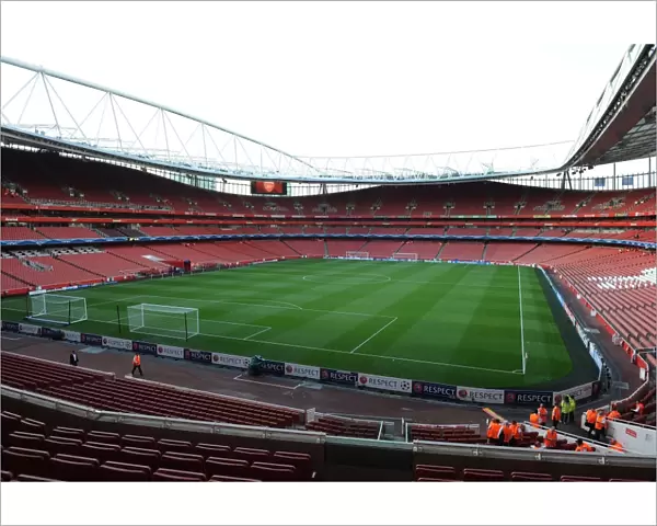 Arsenal vs Fenerbahce: UEFA Champions League Play-offs at Emirates Stadium (2013-14)