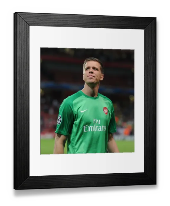 Framed Print : Wojciech Szczesny: Arsenal's Determined Goalkeeper in UEFA Champions League Play-offs vs Fenerbahce (2013) Framed Print : Wojciech Szczesny: Arsenal's Determined Goalkeeper in UEFA Champions League Play-offs vs Fenerbahce (2013)