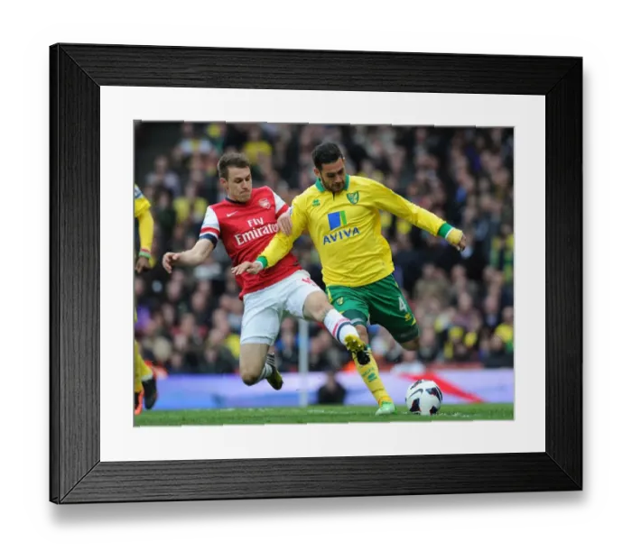 Framed Print : Arsenal vs. Norwich City: Battle Between Aaron Ramsey and Bradley Johnson