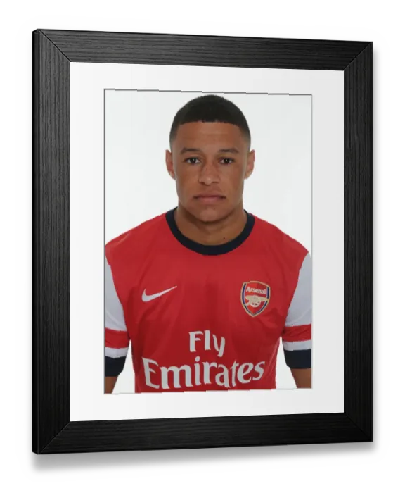 Framed Print : Arsenal's Alex Oxlade-Chamberlain at 2013-14 Squad Photocall Framed Print : Arsenal's Alex Oxlade-Chamberlain at 2013-14 Squad Photocall