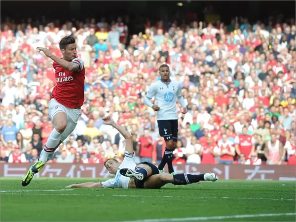 Olivier Giroud Scores the Winner: Arsenal vs. Tottenham, Premier League 2013-14