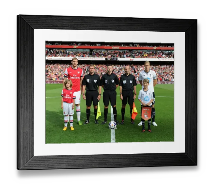 Framed Print : Arsenal vs. Tottenham: 2013-14 Premier League Showdown - The Captains Pre-Match Handshake Framed Print : Arsenal vs. Tottenham: 2013-14 Premier League Showdown - The Captains Pre-Match Handshake