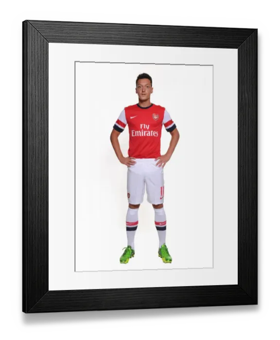 Framed Print : New Signing Mesut Ozil at Arsenal Photo Shoot in Munich Framed Print : New Signing Mesut Ozil at Arsenal Photo Shoot in Munich