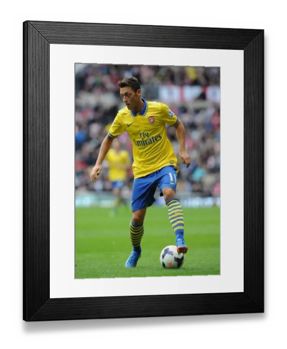 Framed Print : Mesut Ozil in Action: Sunderland vs. Arsenal, Premier League 2013-14 Framed Print : Mesut Ozil in Action: Sunderland vs. Arsenal, Premier League 2013-14