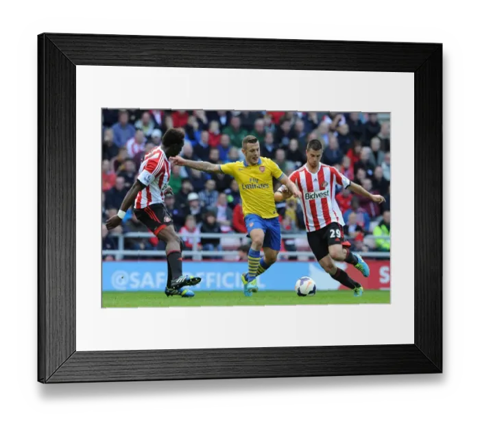 Framed Print : Jack Wilshere (Arsenal) Modibo Diakite and Valentin Roberge (Sunderland). Sunderland 1: 3 Arsenal