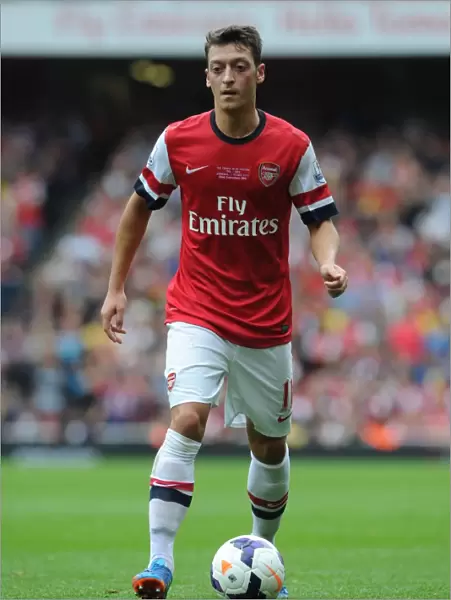 Mesut Ozil in Action: Arsenal vs Stoke City, Premier League 2013-14