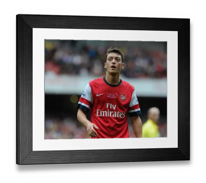 Framed Print : Mesut Ozil (Arsenal). Arsenal 3: 1 Stoke City. Barclays Premier League. Emirates Stadium, 22 / 9 / 13 Framed Print : Mesut Ozil (Arsenal). Arsenal 3: 1 Stoke City. Barclays Premier League. Emirates Stadium, 22 / 9 / 13